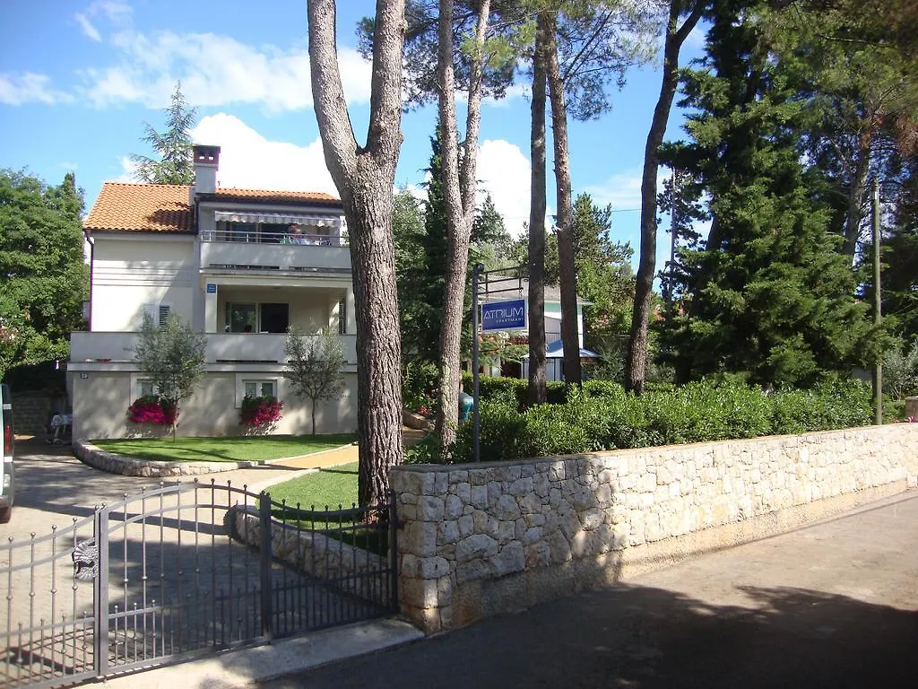 Apartments Atrium Malinska 0*,